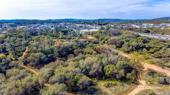 15 Coach Lane, Shingle Springs, CA 95682